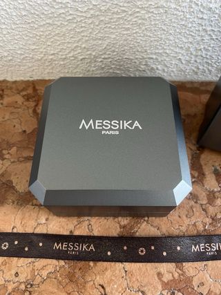 Scatola Messika Paris