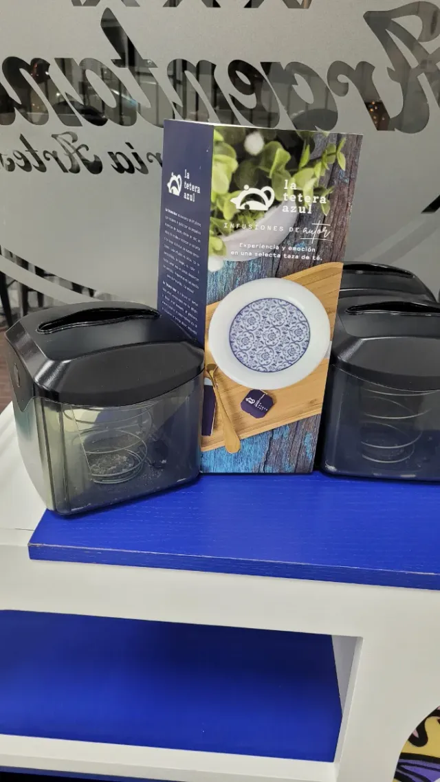 Servilleteros Tork negros (pack 8)