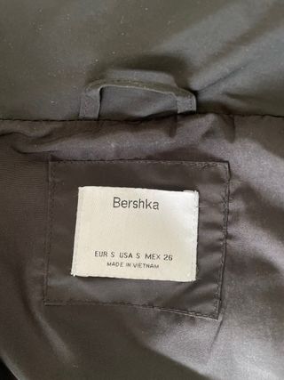 Cazadora acolchada negra