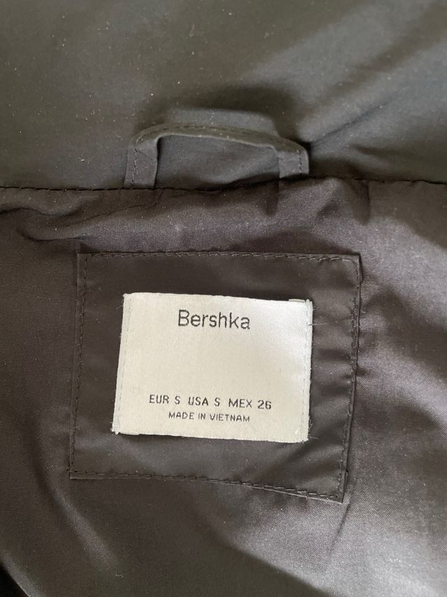 Cazadora acolchada negra