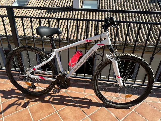 Bicicleta Rockrider ST 100 + Accesorios