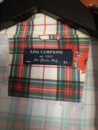 Camisa xadrez com flores Vendo as 2 6 euros