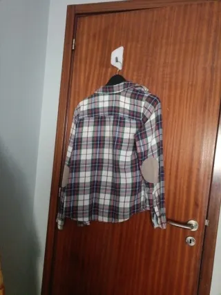 Camisa xadrez com flores Vendo as 2 6 euros
