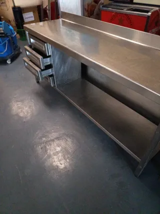 Banco 2 mt de trabajo acero inoxidable