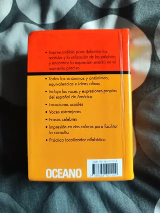 Océano Práctico Diccionario de Sinónimos y antó...