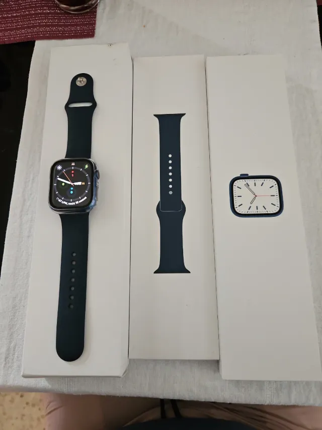 Apple Watch Serie 7 Azul 45mm Caja