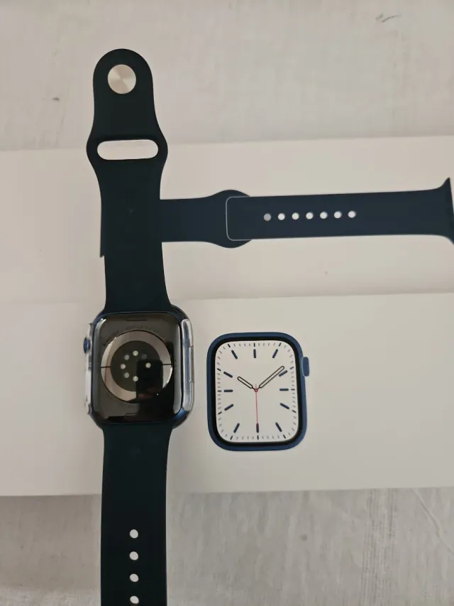 Apple Watch Serie 7 Azul 45mm Caja