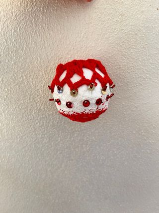 Set 5 palline uncinetto rosse e bianche