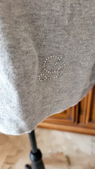 Maglia Dorabella grigia con dettagli