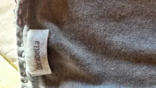 Maglia Dorabella grigia con dettagli