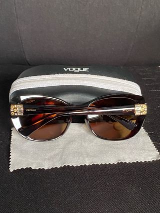 Gafas de sol Vogue mujer marrones