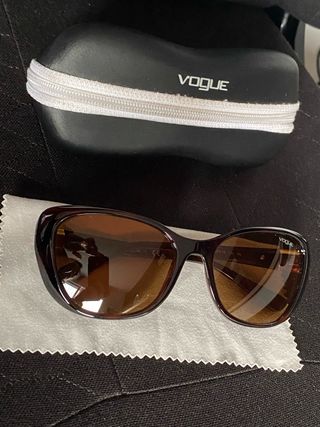 Gafas de sol Vogue mujer marrones