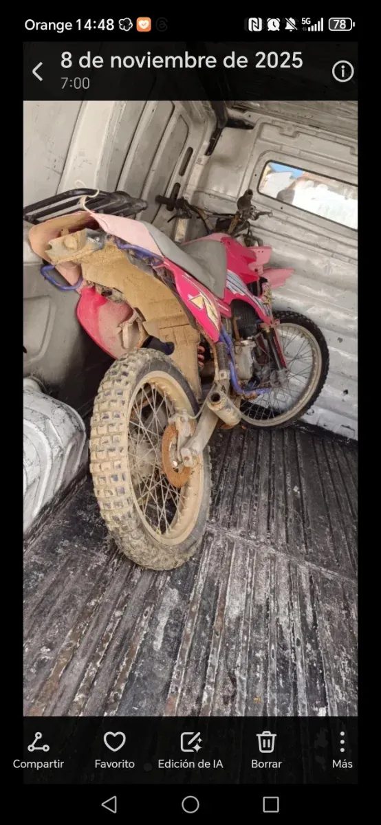 Derbi Senda antigua campo