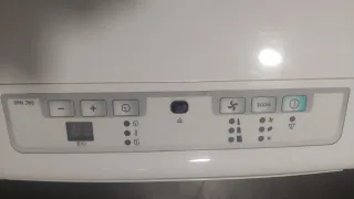 Aire Acondicionado Portátil DeLonghi Pingüino