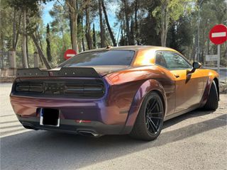 Dodge Challenger SRT 392 6.4L