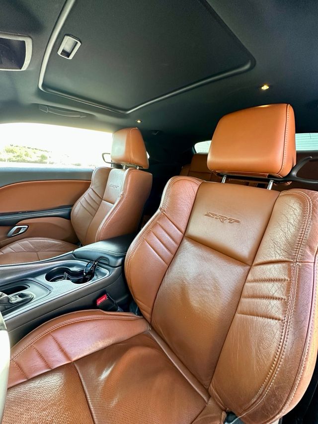 Dodge Challenger SRT 392 6.4L