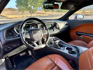 Dodge Challenger SRT 392 6.4L