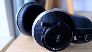 AKG K812 Auriculares