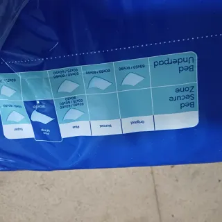 TENA Protectores de Cama 20 uds