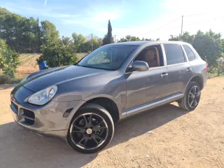 Porsche Cayenne v6