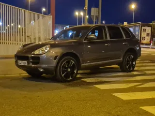 Porsche Cayenne v6