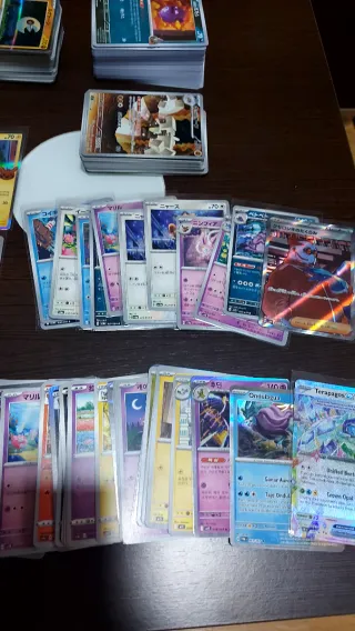 Bulk de 800 Cartas Pokémon y Dragon Ball