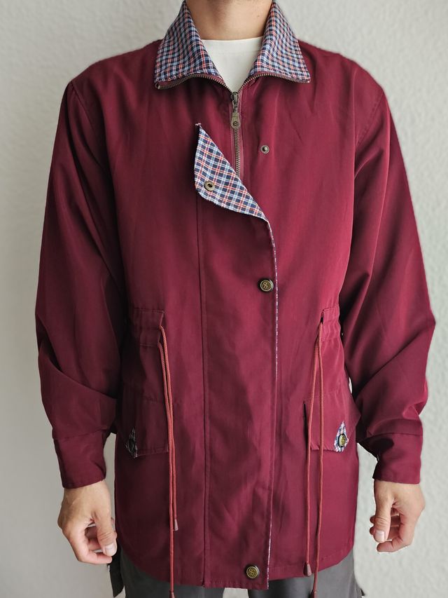 Chaqueta de hombre color burdeos