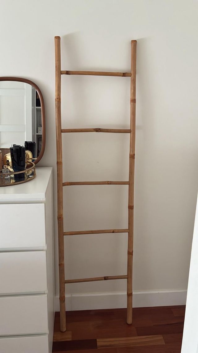 Escalera decorativa de bambú