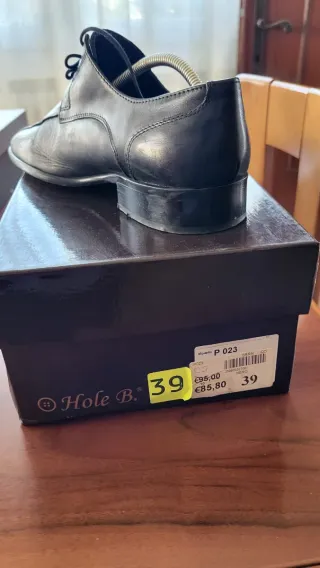 Scarpa classica uomo nera