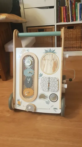 Andador de madera Verbaudet con frenos