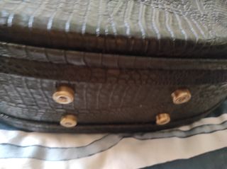 Funda rígida Guitarra Acústica LaG premium.