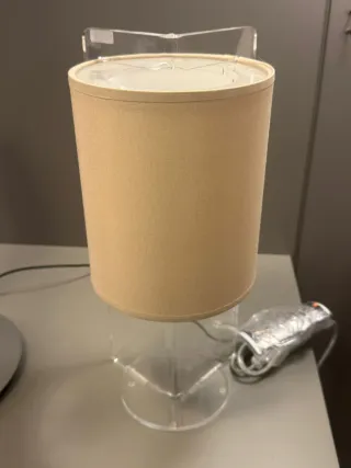 Lampada da tavolo Emporium acrilico e tessuto