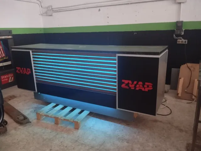 Mostrador 260cm con luces LED