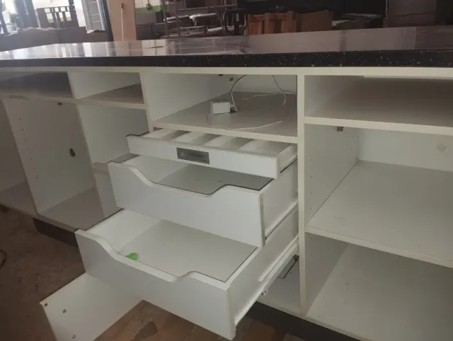 Mostrador 260cm con luces LED