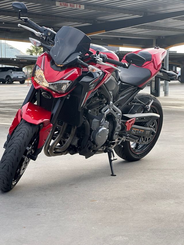 Kawasaki Z900 Full Performance