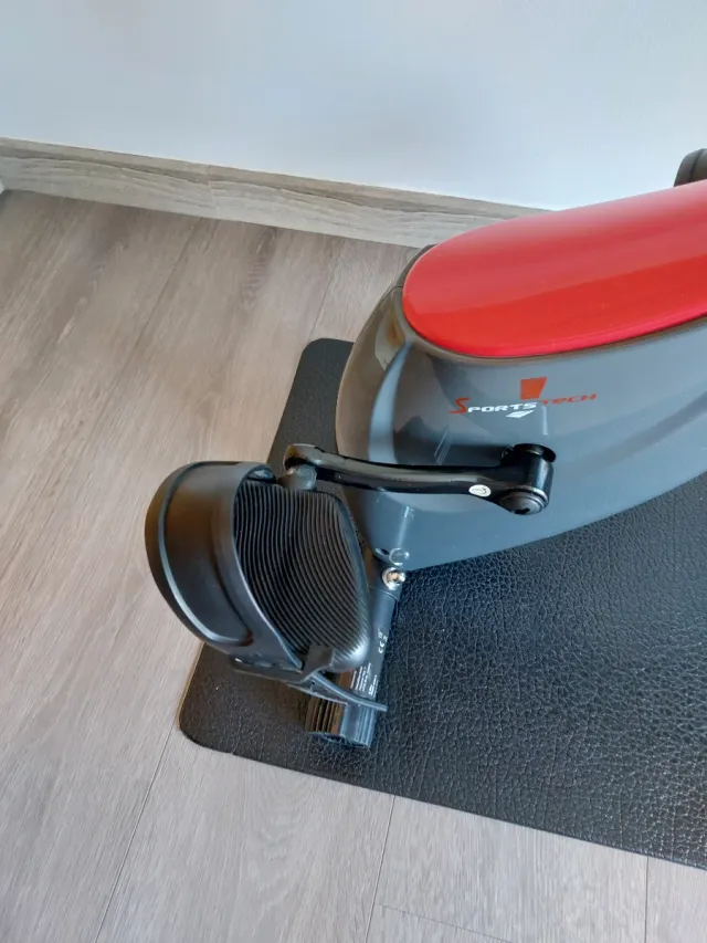 Bicicleta Estática Plegable Sportstech X100-B