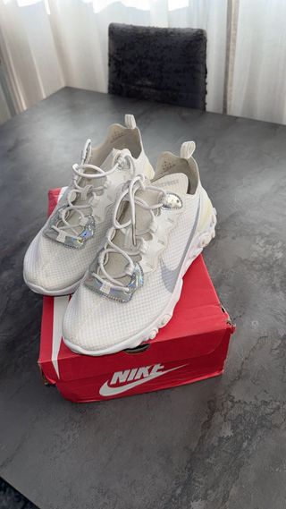 Nike React Vision Plata y Blanco