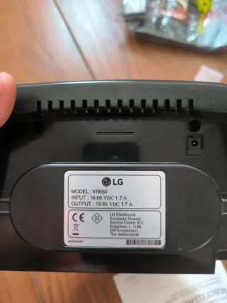 Aspiradora Robot LG Hom-Bot Turbo+ wifi (VR650)