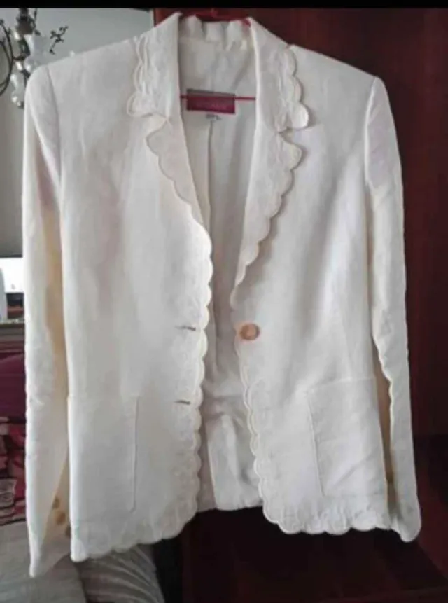 Chaqueta Lino Bordada