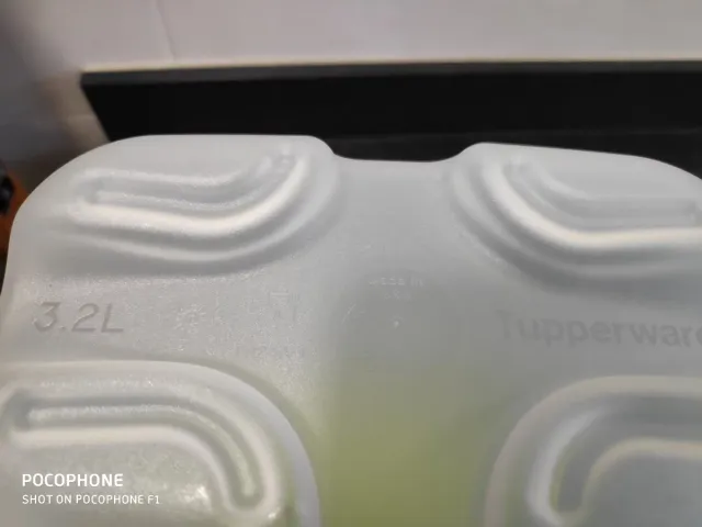 2 Contenedores Tupperware Fruta y Verdura