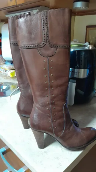 Botas de piel marrón talla 39/40  en