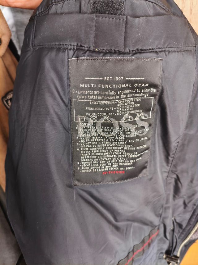 Chaqueta BOSS Vintage Impermeable Talla L