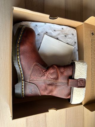 Botas Dr Martens Marrones con Forro