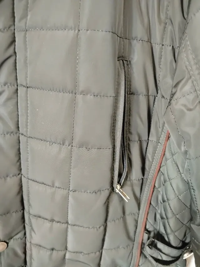 Chaqueta acolchada hombre negra