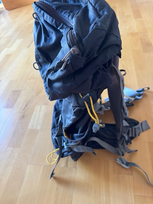 Mochila Jack Wolfskin ACS 30 Negra