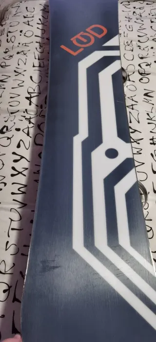 Tabla Snow LOTD Venom 185cm + Fijaciones y funda