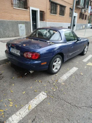 Mazda MX-5 2001