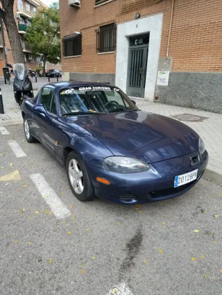 Mazda MX-5 2001