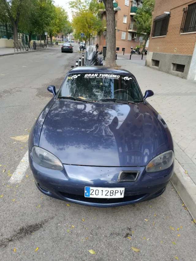 Mazda MX-5 2001
