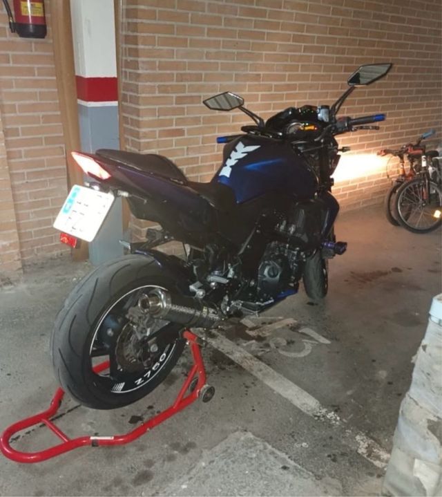 Kawasaki Z750 ABS Azul